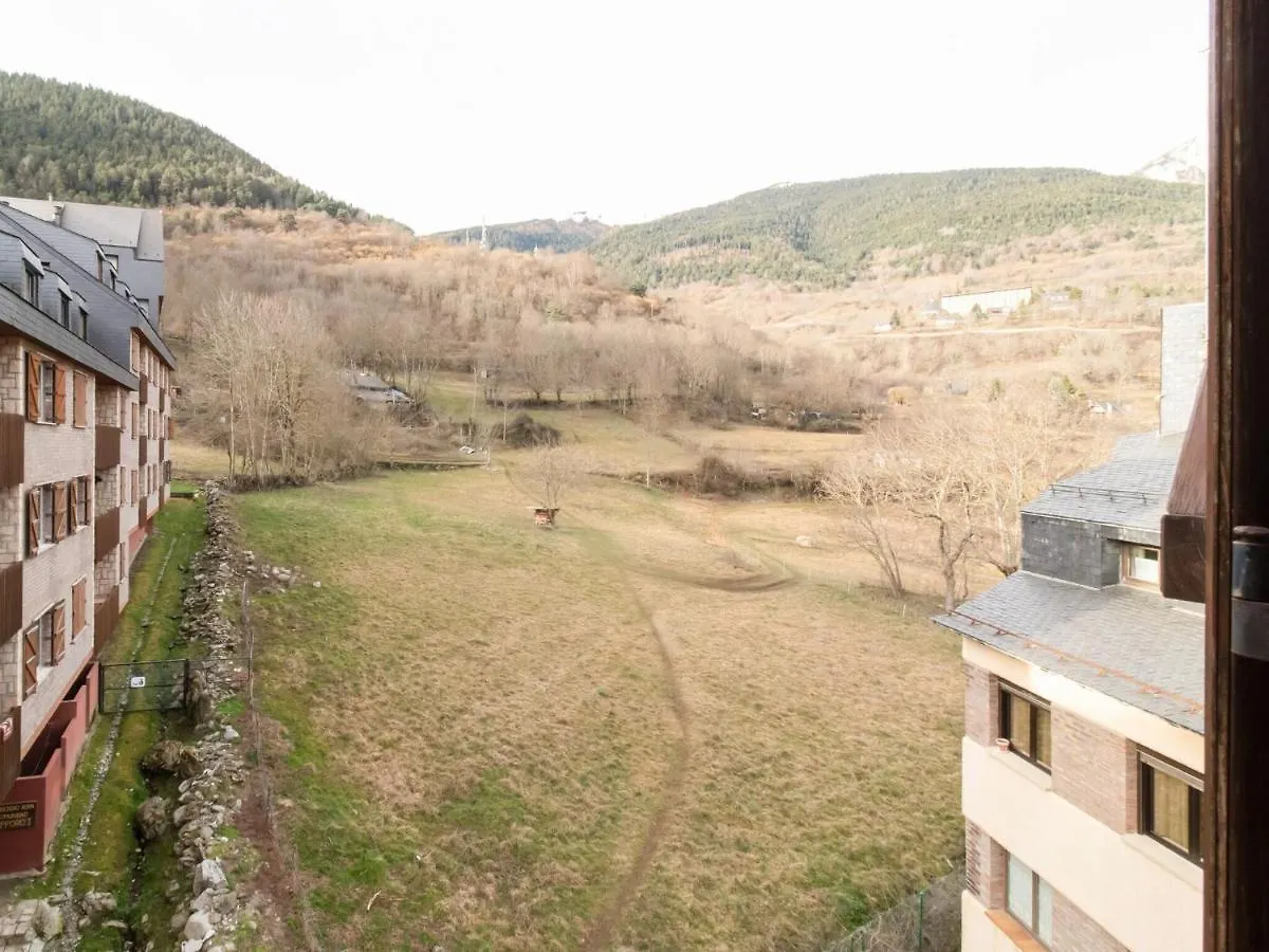 Peaceful Apartment In Vielha With Swimming Pool España
